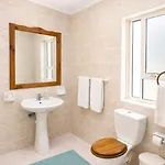 Spacious Seafront 3br In *